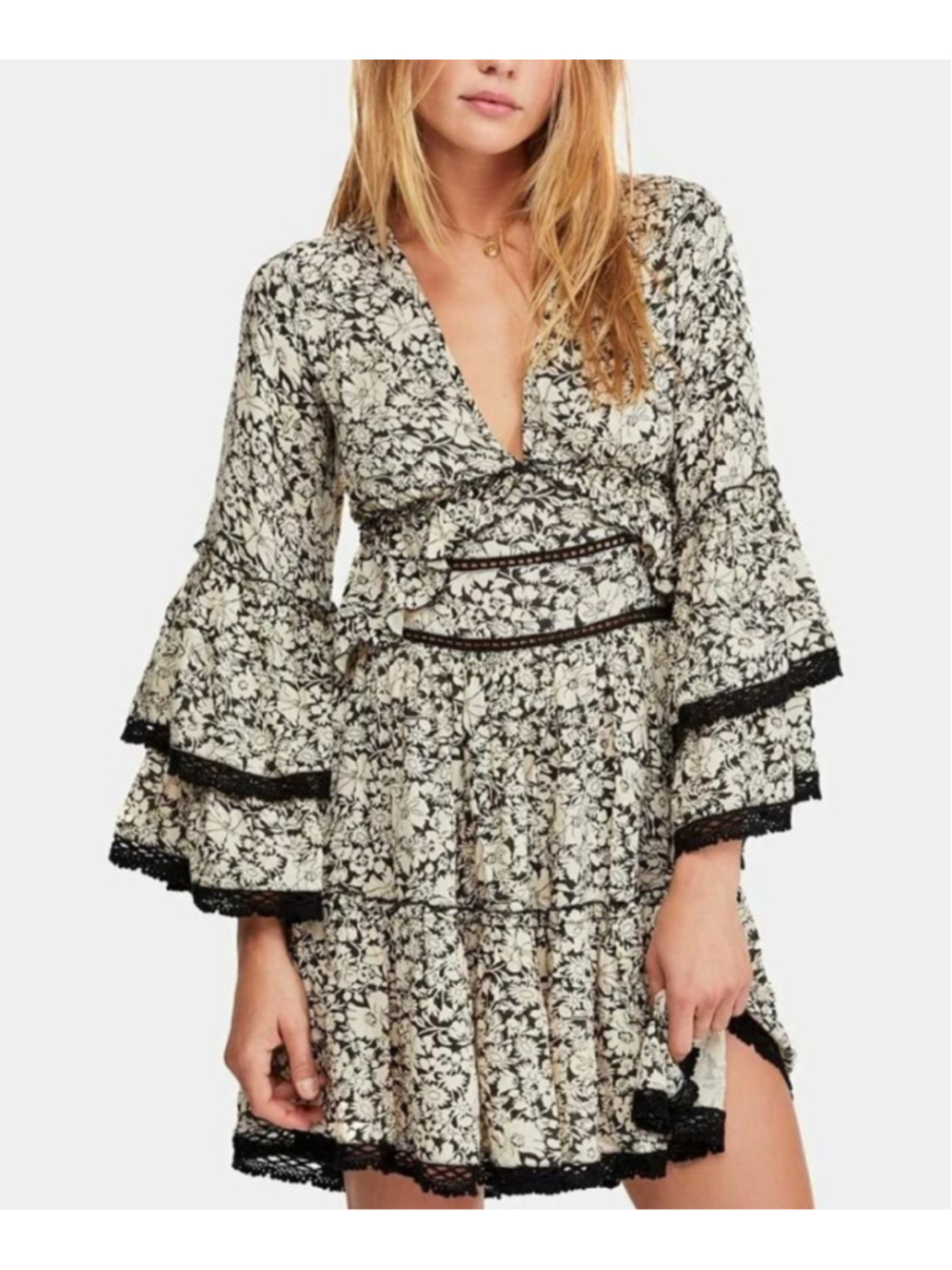 FREE PEOPLE NWT Kristall Black Cream Floral Flared Sleeve Backless Mini Dress‎ L